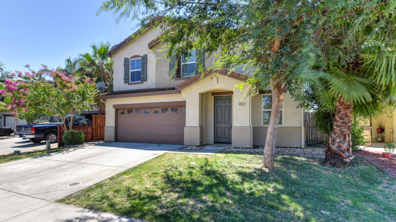 8860 Billfish Way, Sacramento, CA, 95828 Scene 3