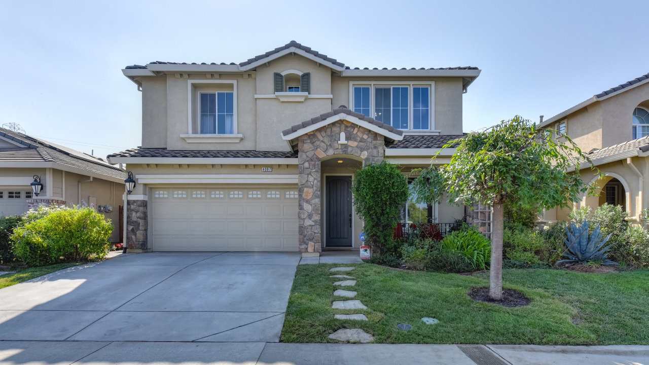 4087 Borderlands Drive, Rnacho Cordova, CA, 95742 Scene 1