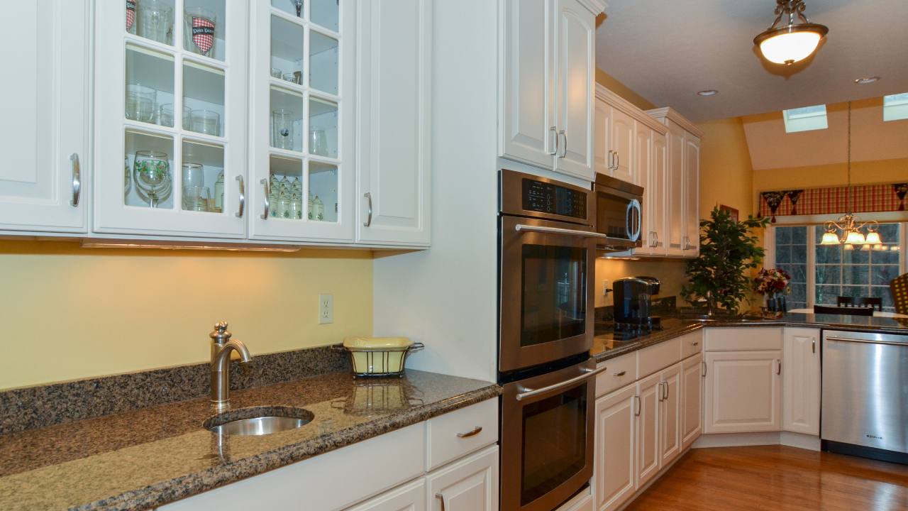 Butler's Pantry Kitchen