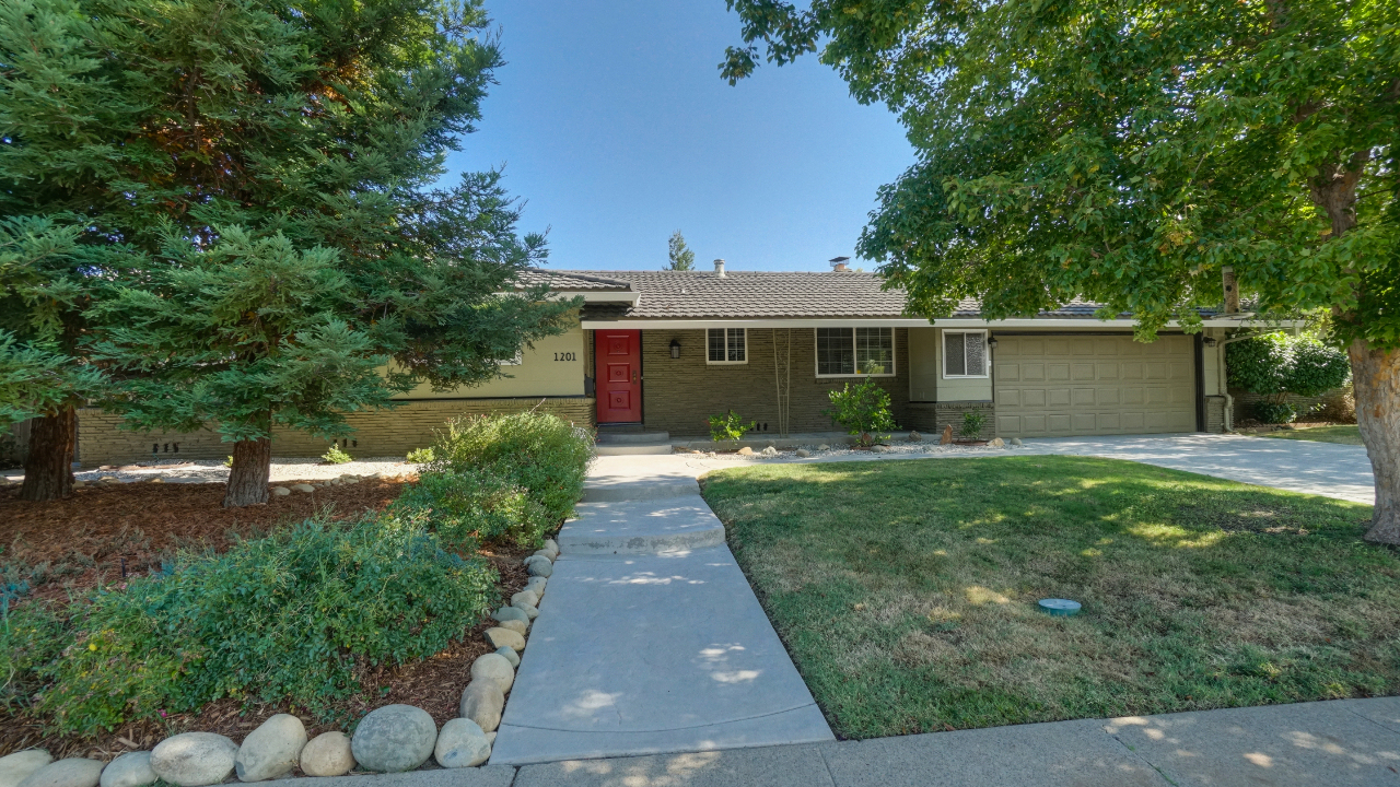 1201 58th Ave, Sacramento, CA, 95831 Scene 1