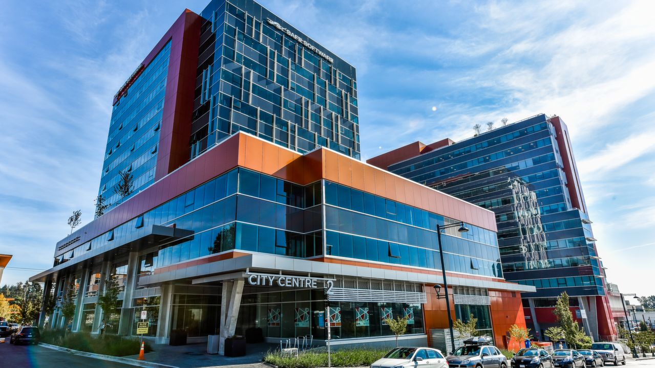 703-9639 137A St, Surrey, BC, V3V 0C6 Scene 1