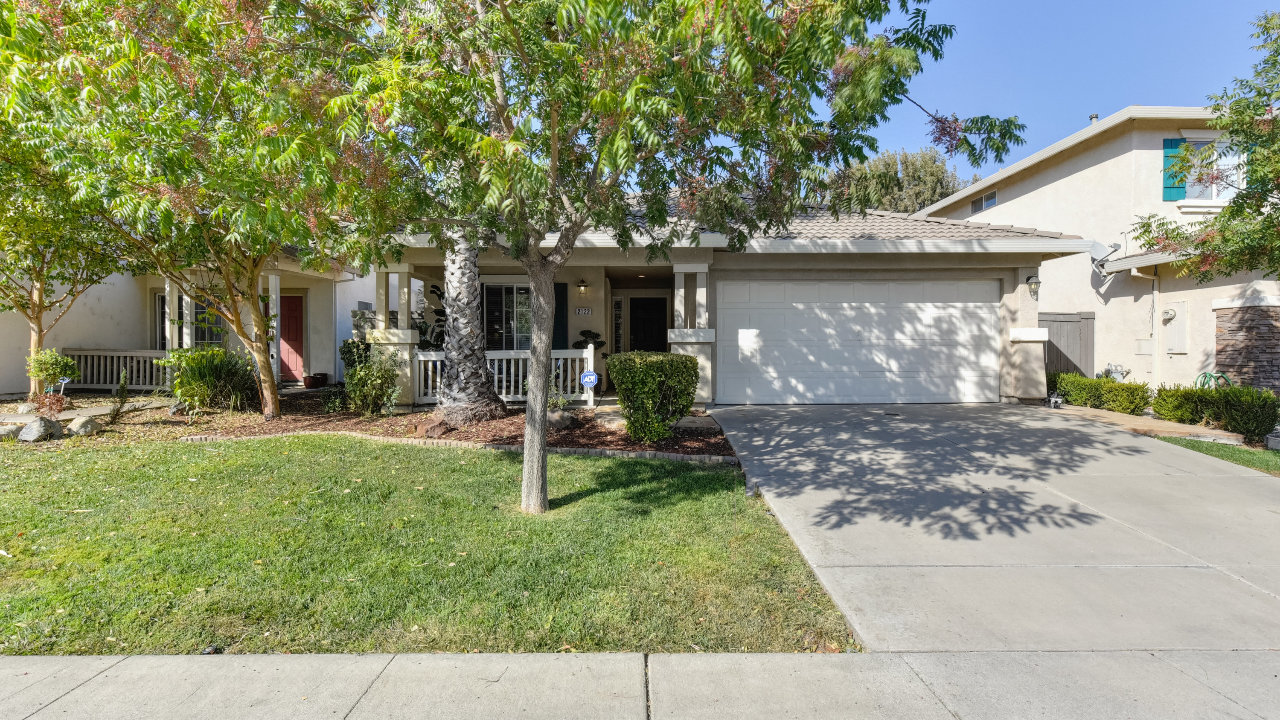 2122 Moonstone Ave, Sacramento, CA, 95835 Scene 1
