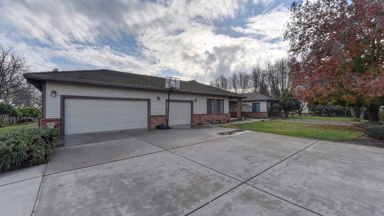 800 Russell Road, Courtland, CA, 95615 Scene 2