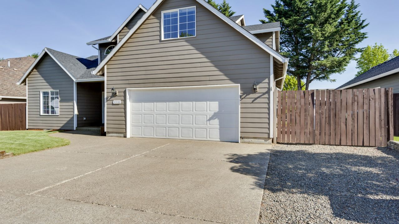 1316 SE 11th Loop, Canby, OR, 97013 Scene 4