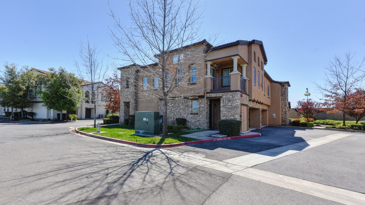 5301 E Commerce Way #8104, Sacramento, CA, 95835 Scene 1
