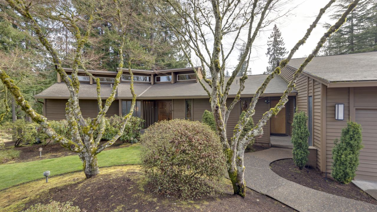 740 SE 24th Ave, Hillsboro, OR, 97123 Scene 2