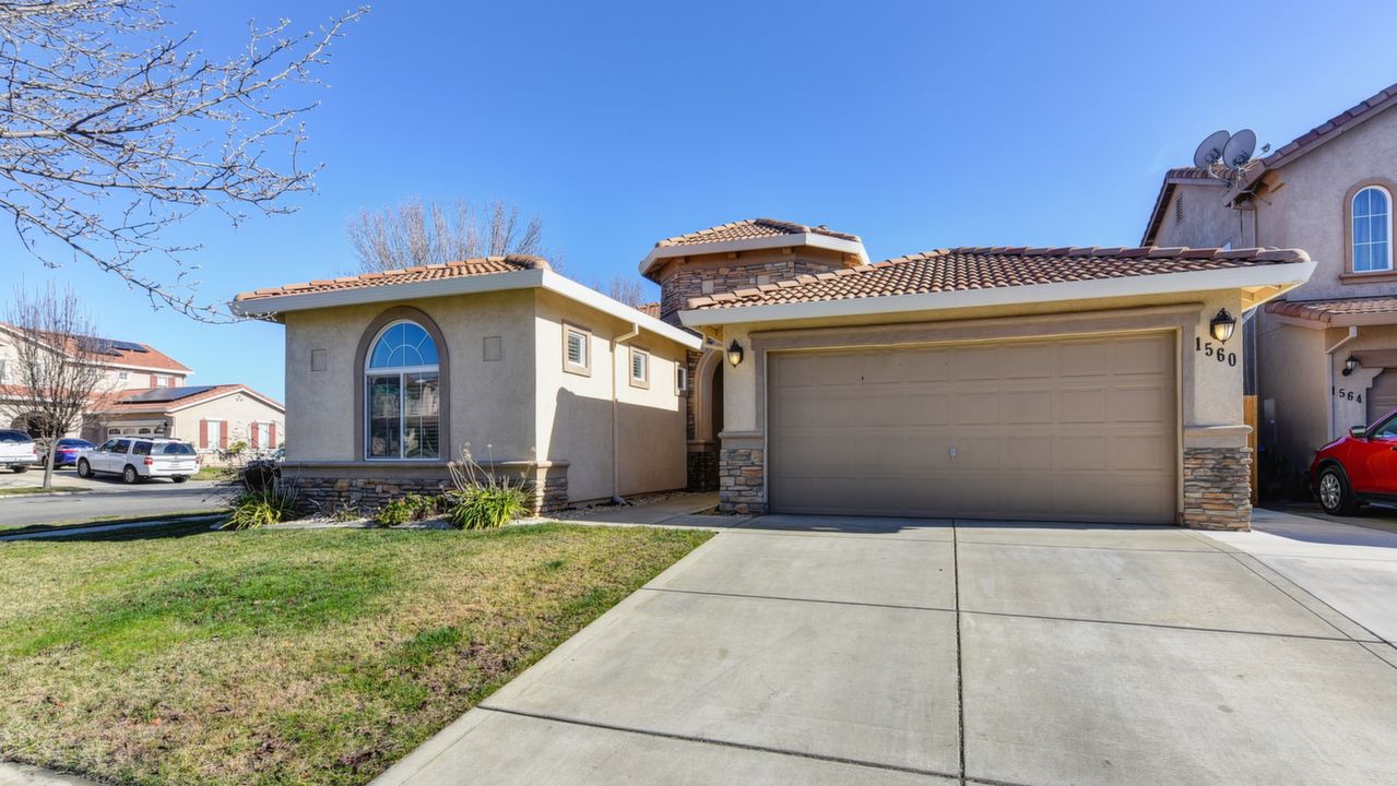 1560 Plum Court, Yuba City, CA, 95993 Scene 4