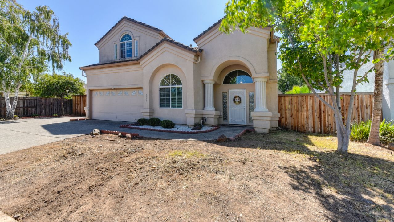 9020 Pebble Field Way, Sacramento, CA, 95829 Scene 2