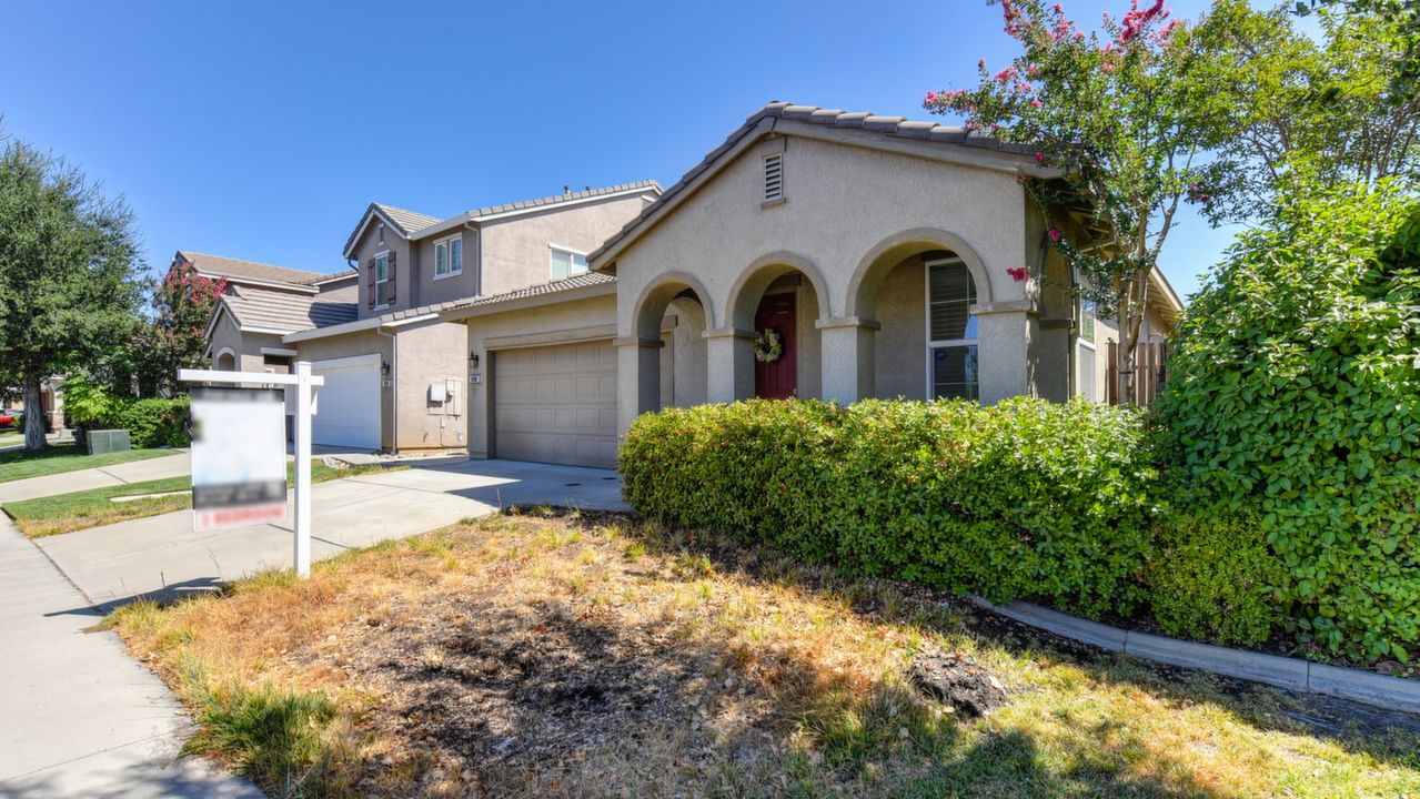 10189 Lofton Ct, Elk Grove, CA, 95757 Scene 3