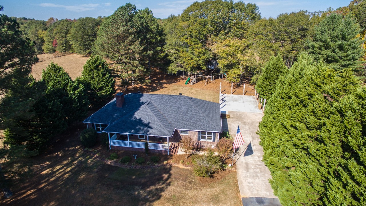 305 E Macedonia Church Rd, Oxford, GA, 30054 Scene 2