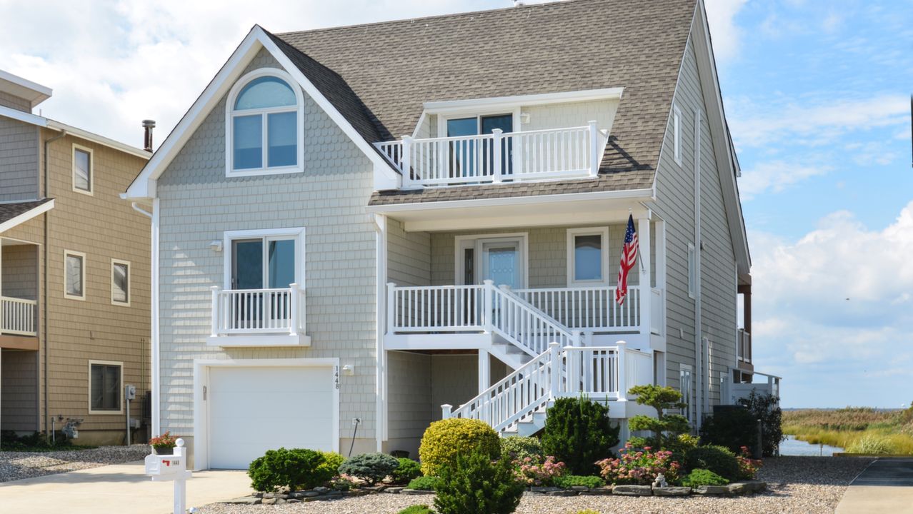 1448 S Bayview Ave, South Seaside Park, NJ, 08752 Scene 1