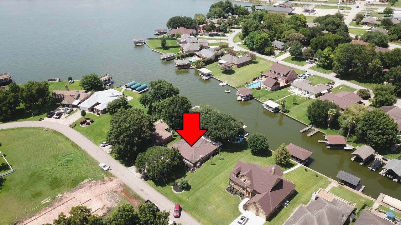 01-  13340 Bunker Hill