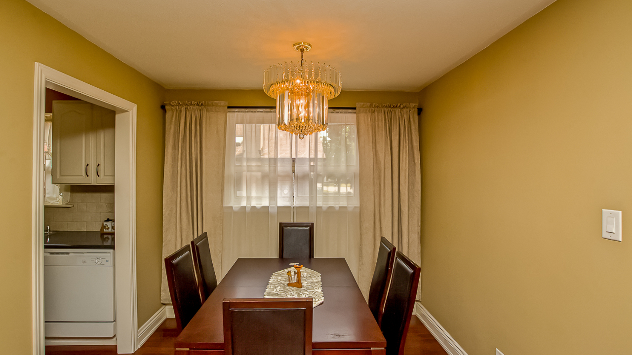 83 Newstead Cres, Brampton, ON, L6V 2A8 Scene 4