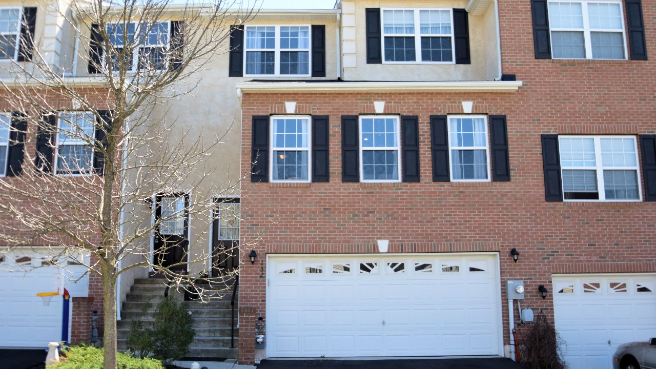 152 Stone Hill Dr, Pottstown, PA, 19464 Scene 1