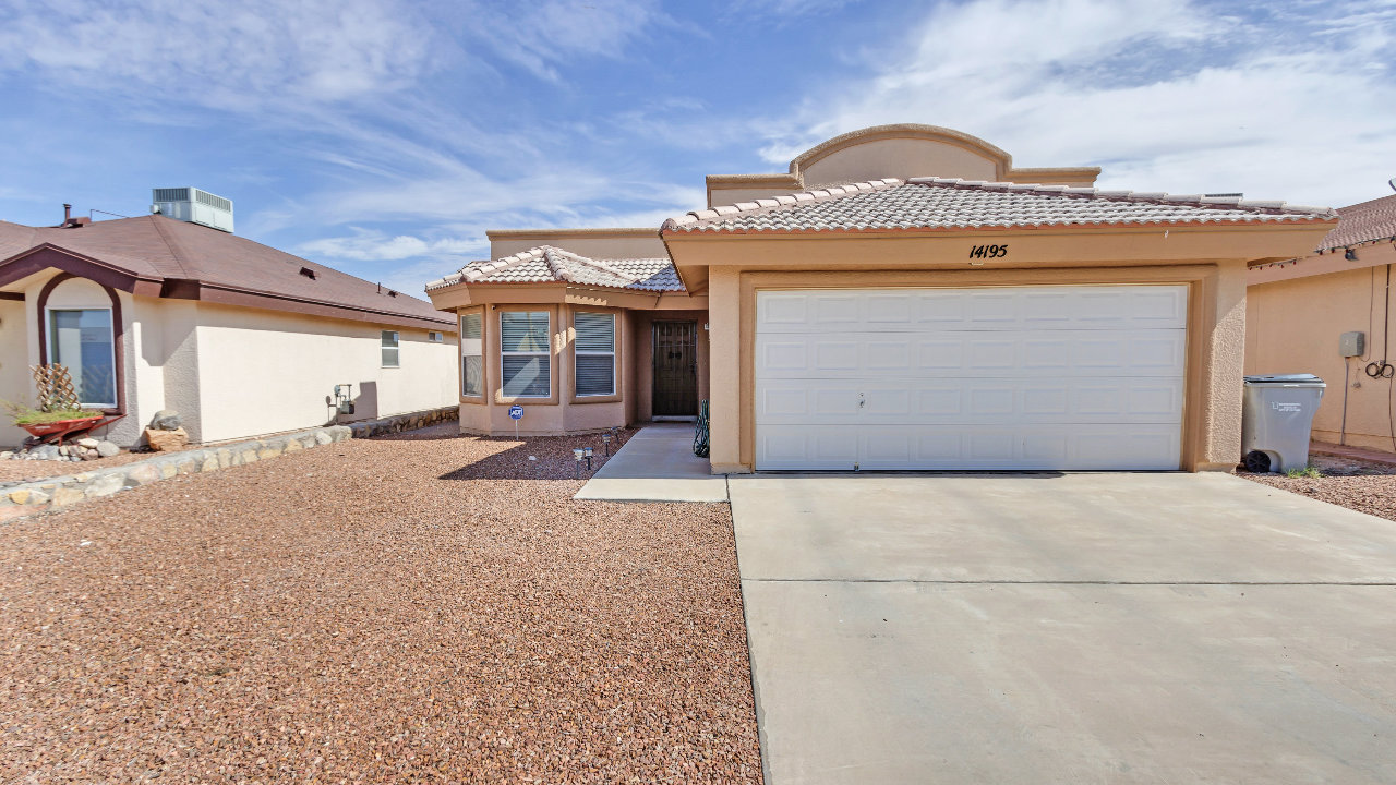 14195 Gil Reyes, El Paso, TX, 79938 Scene 1