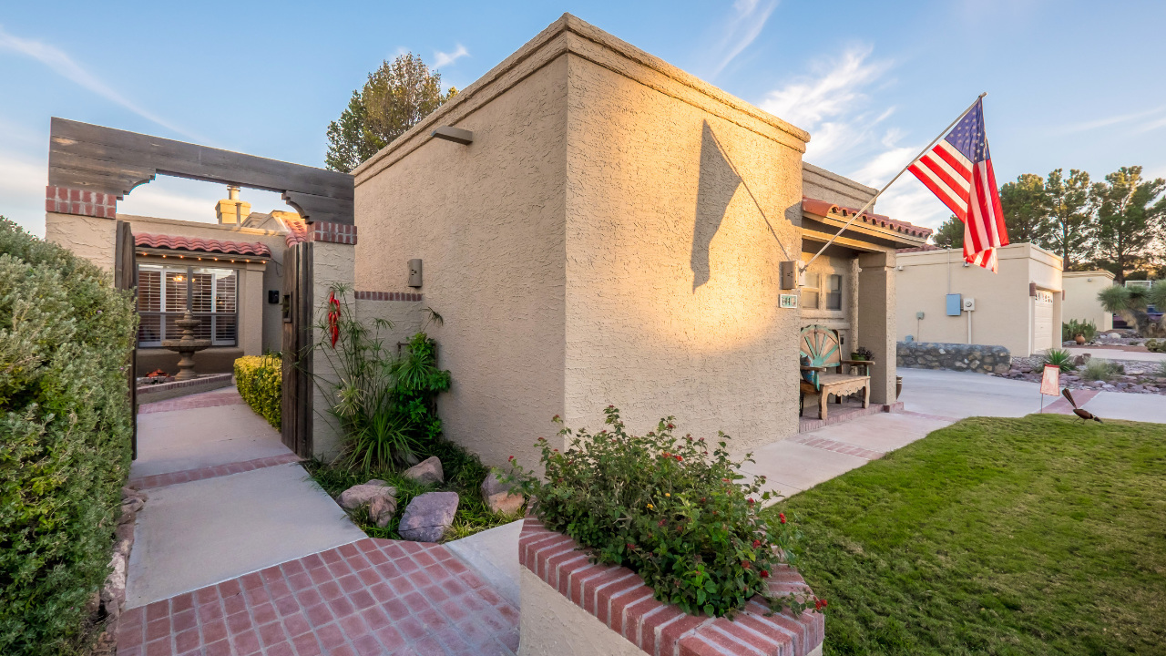 344 Avenue Mirador, Santa Teresa, NM, 88008 Scene 4