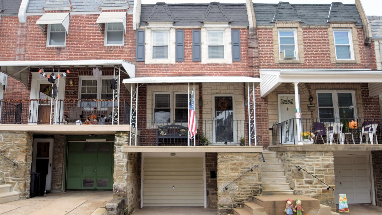 578 Monastery Ave, Philadelphia, PA, 19128 Scene 1