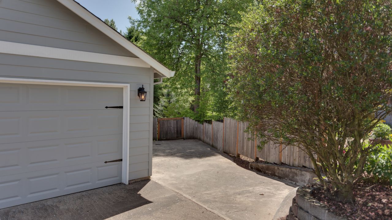 3038 NE Karen Ct.,, McMinnville, OR, 97128 Scene 4