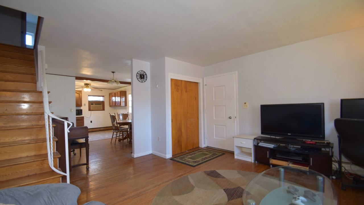 9 W Boro Line Rd, King of Prussia, PA, 19406 Scene 2