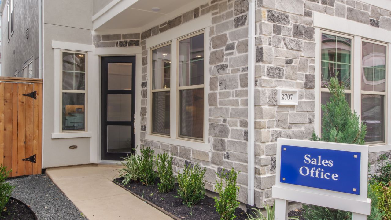 2707ChurchWoodDr_003