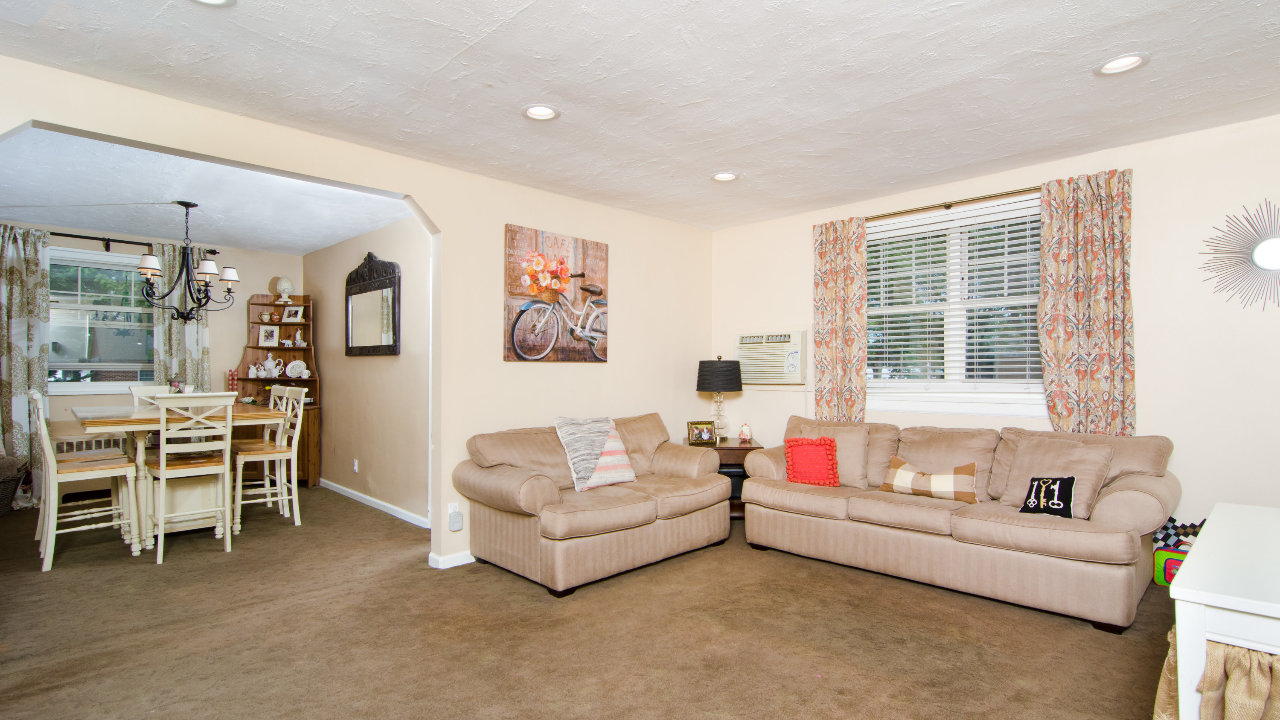 255-08 61st Ave, Little Neck, NC, 11362 Scene 2