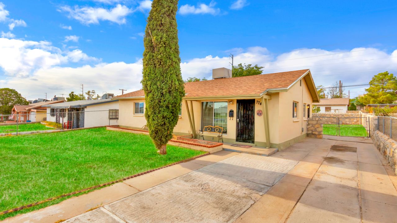 7745 Mustang Ave, El Paso, TX, 79915 Scene 1