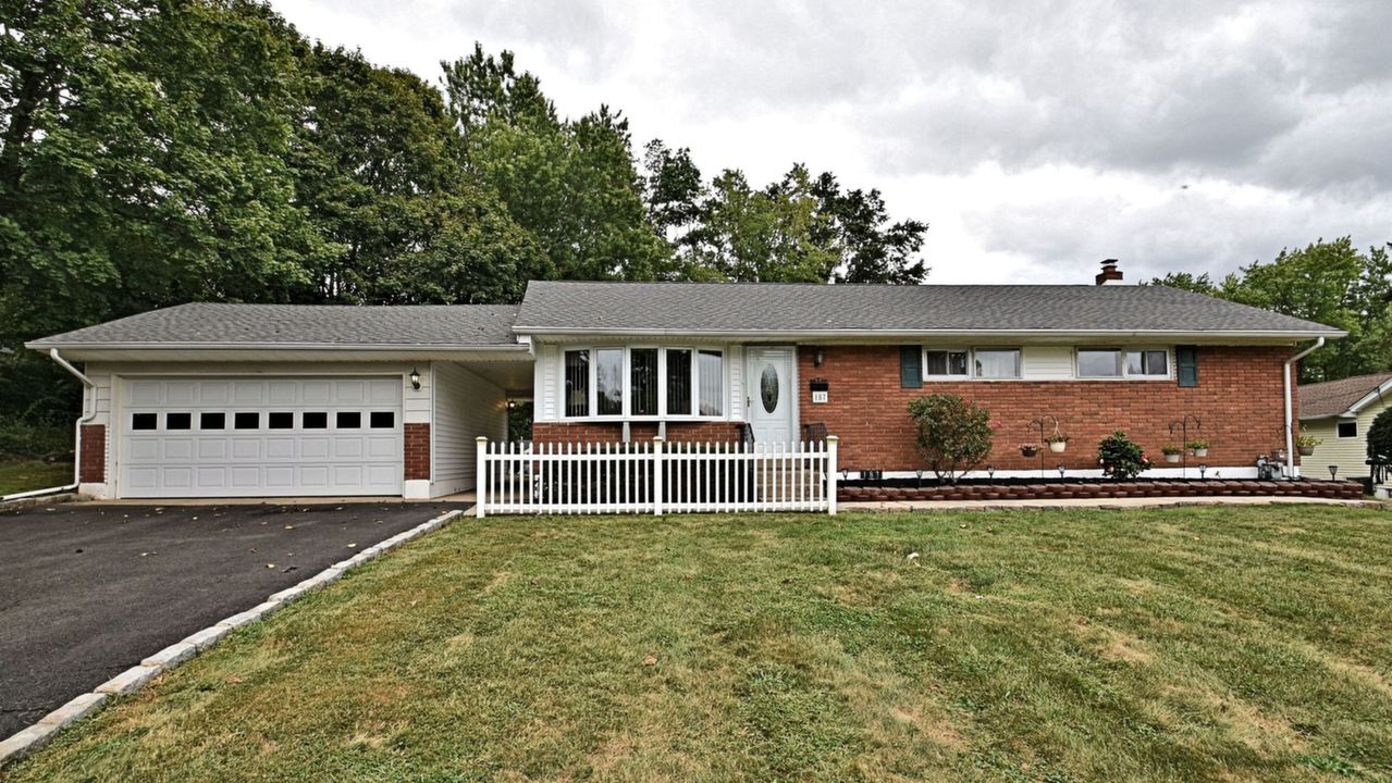 187 Acorn Dr, Warminster, PA, 18974 Scene 1