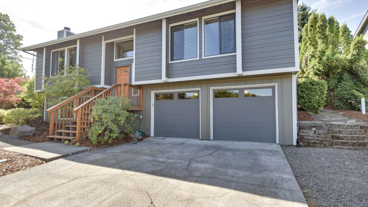 New Siding, Doors & Windows