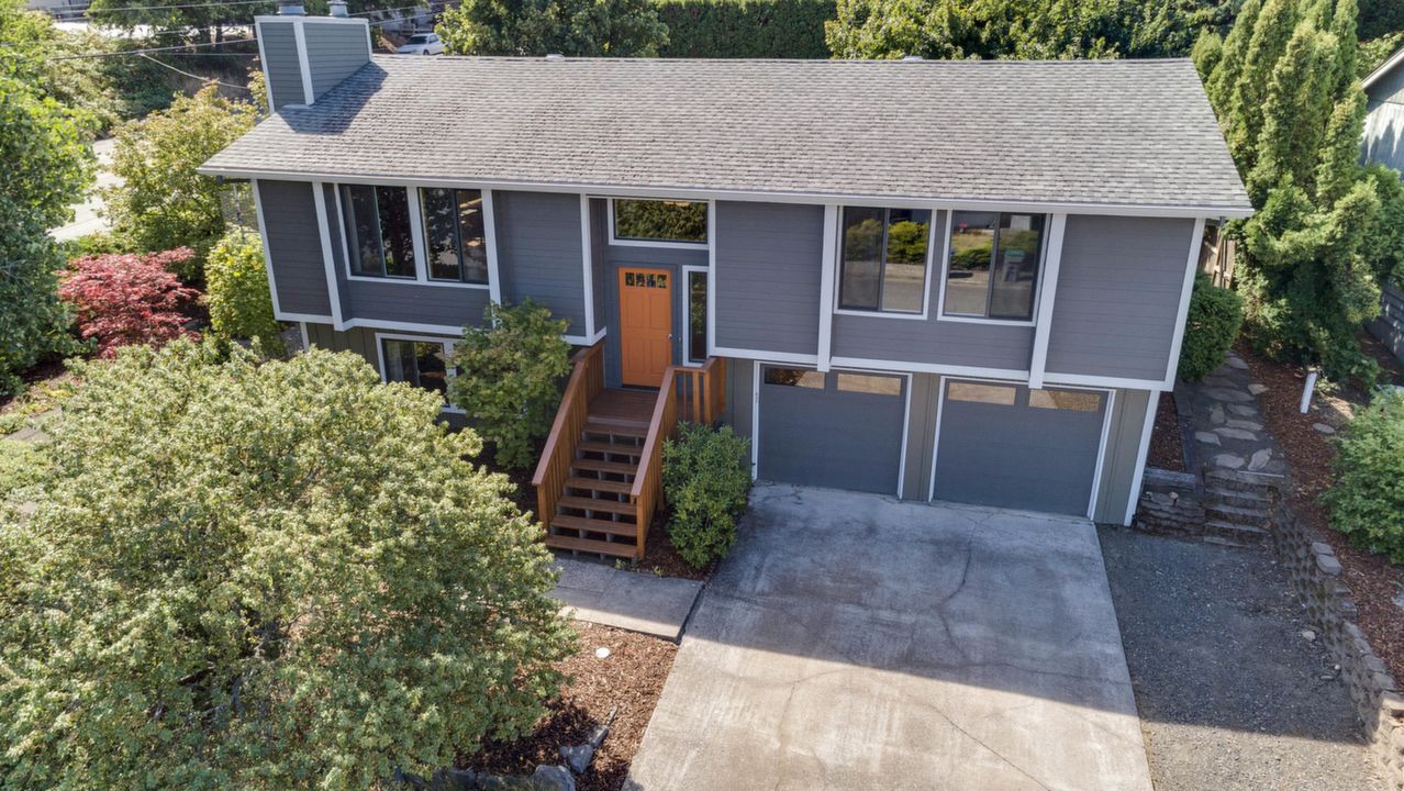 2715 Prospect Ave, Hood River, OR, 97031 Scene 3