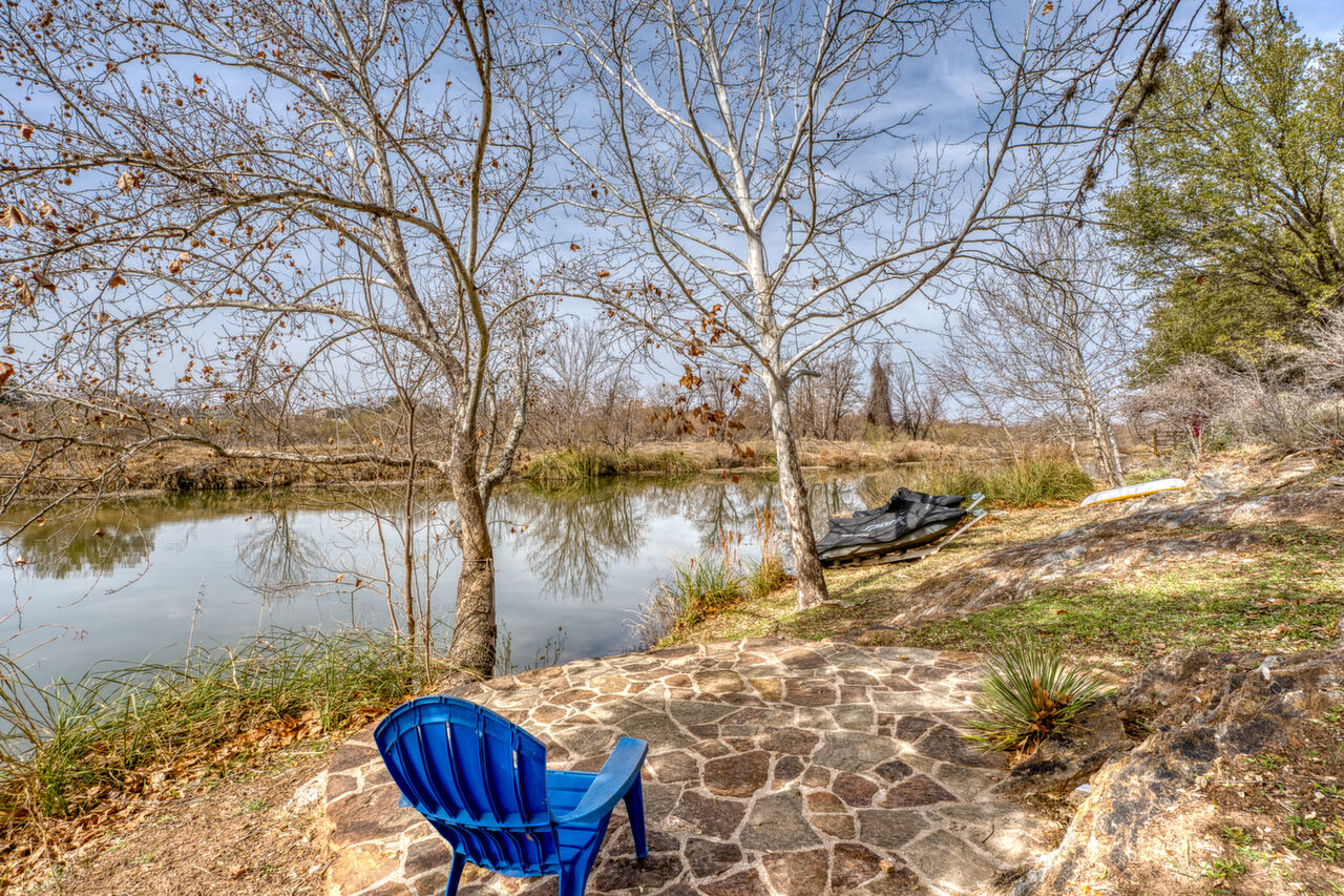 871 Sandy Mountain Dr, Sunrise Beach, TX, 78643 Scene 2