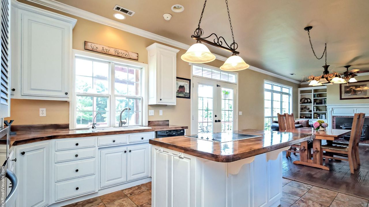 14237 Rolling Hills Dr., Bentonville, AR, 72712 Scene 3