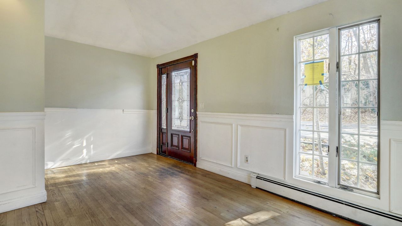 23 Diana Rd, Rocky Point, NY, 11778 Scene 3