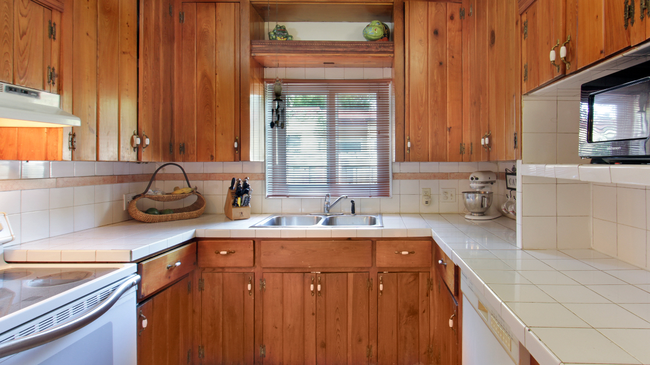 1315-NE-131st-St-04