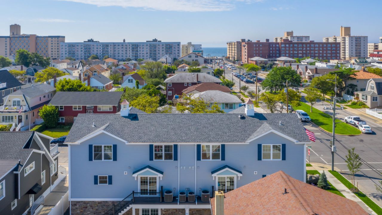 501 E Beech St, Long Beach, NY, 11561 Scene 4