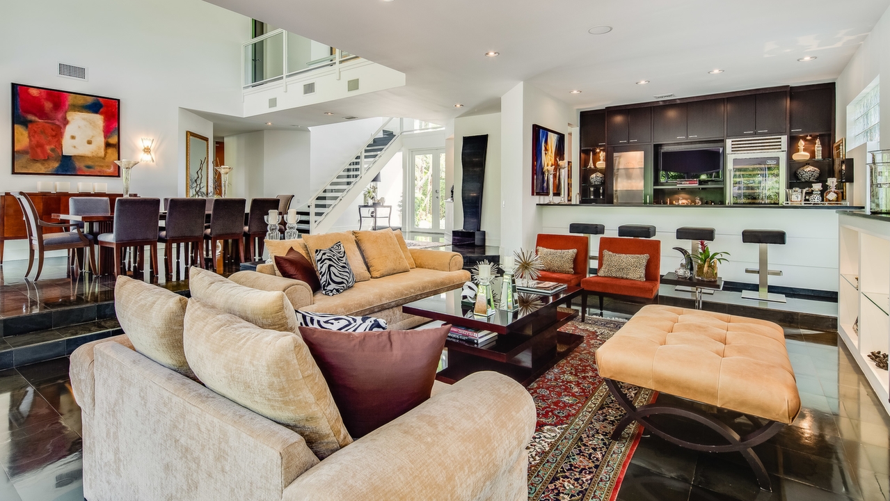 10001-SW-57th-Ct-04