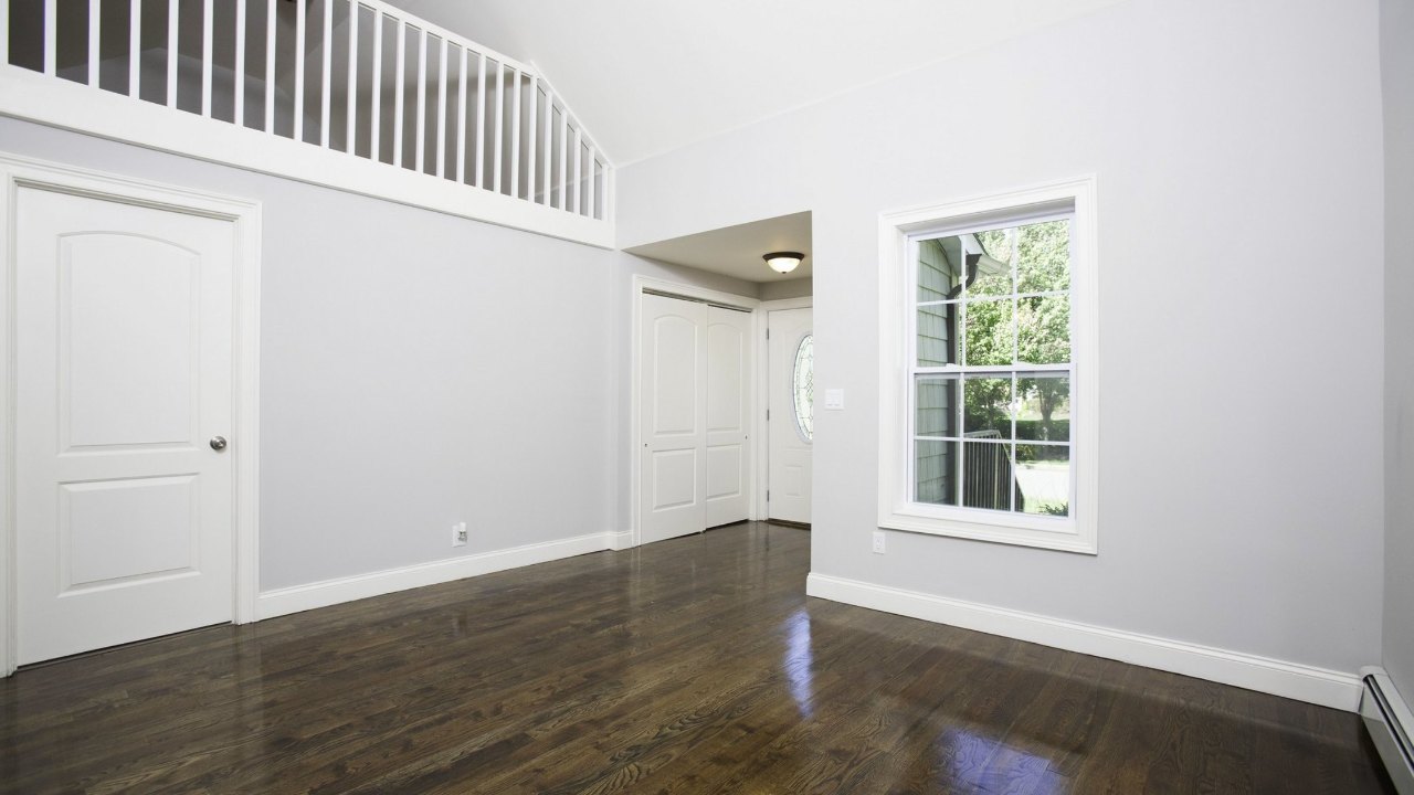 24 Helen Avenue, Smithtown, NY, 11787 Scene 3