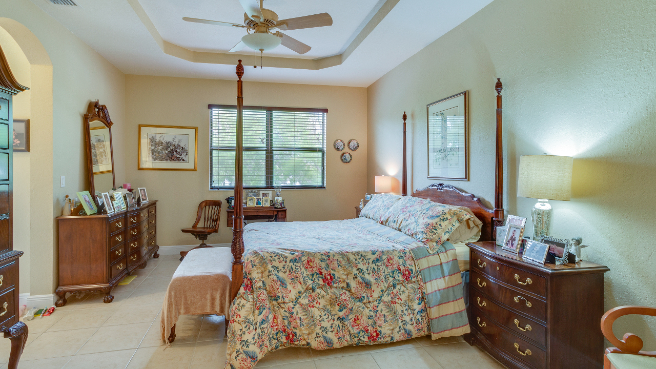 8961-SW-227th-Ter-14