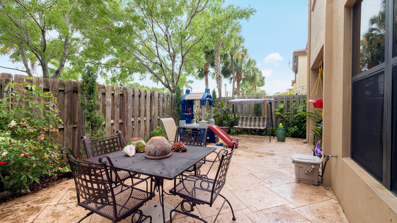 8961-SW-227th-Ter-11