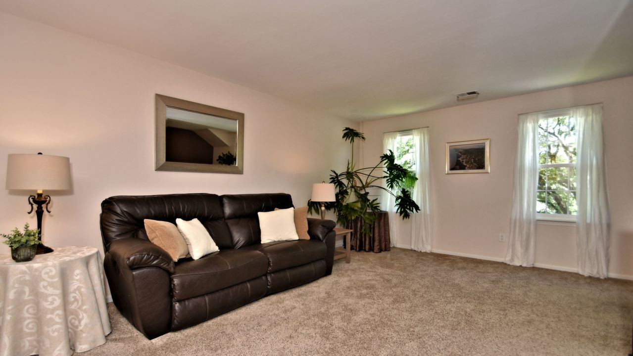 561-A Thrush Ct, Morrisville, PA, 19067 Scene 3