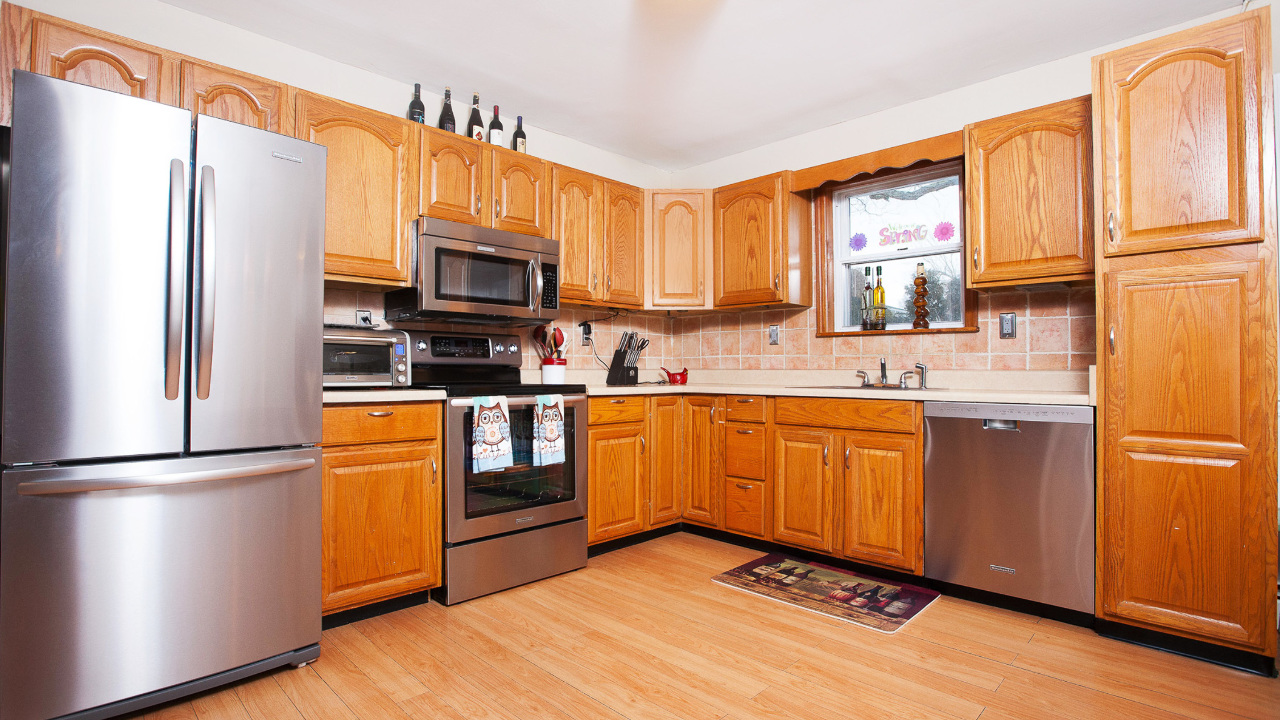 1 Putnam Ave, Patchogue, NY, 11772 Scene 4