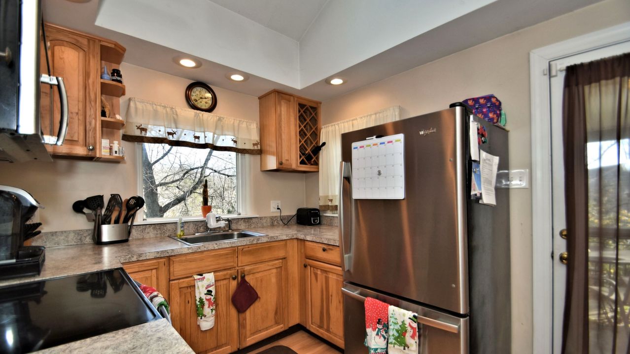 505 Walnut St, Green Lane, PA, 18054 Scene 4