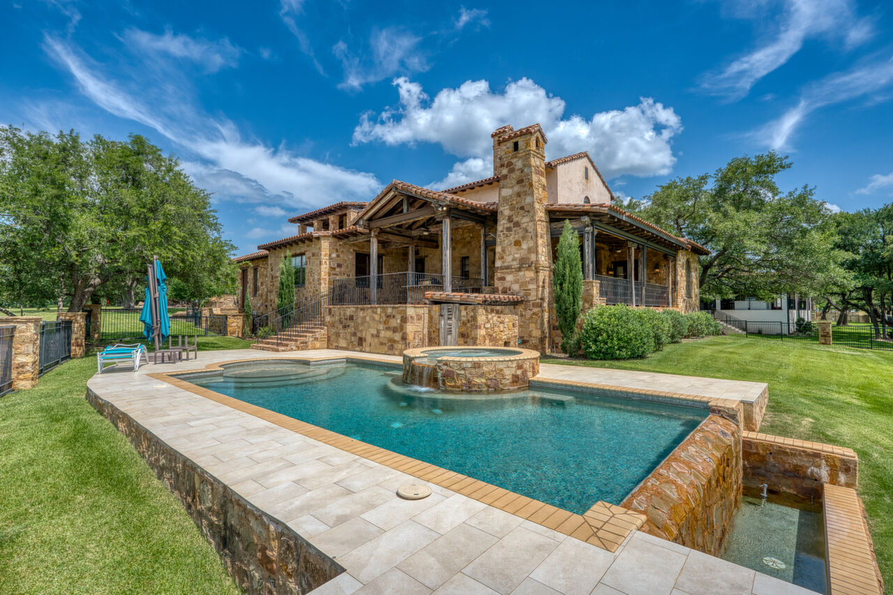 420 La Serena Loop, Horseshoe Bay, TX, 78657 Scene 3