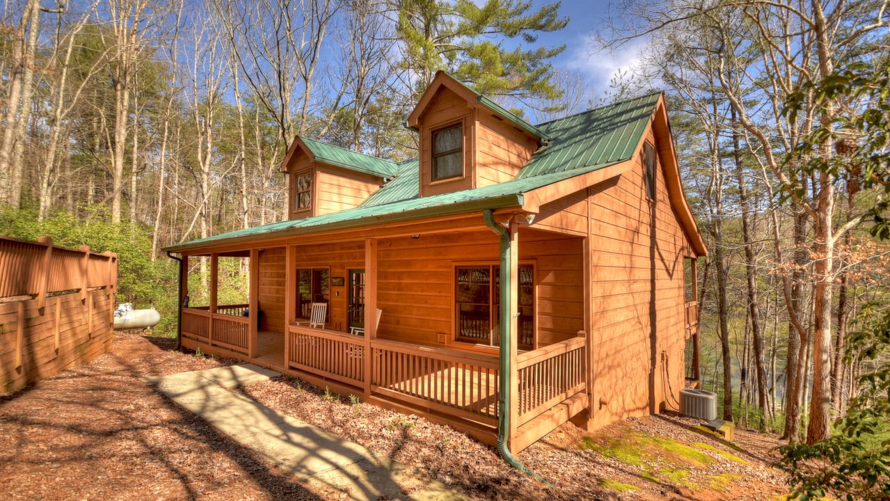 396 Valley View Rd, Ellijay, GA, 30536 Scene 2