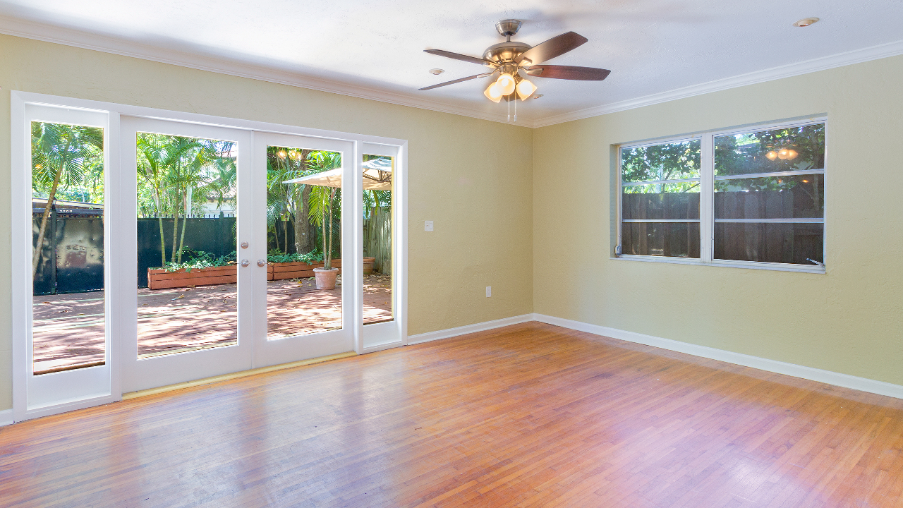 3701-Loquat-Ave-03