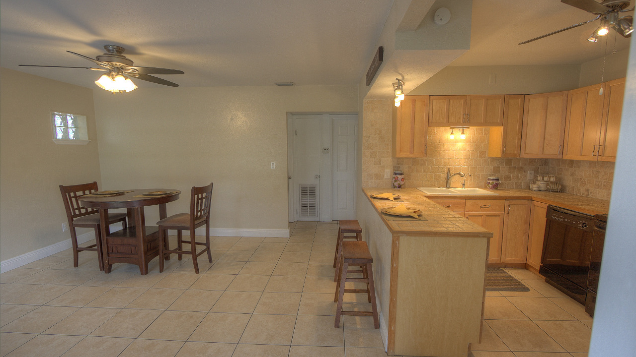 Kichen/Dining Room