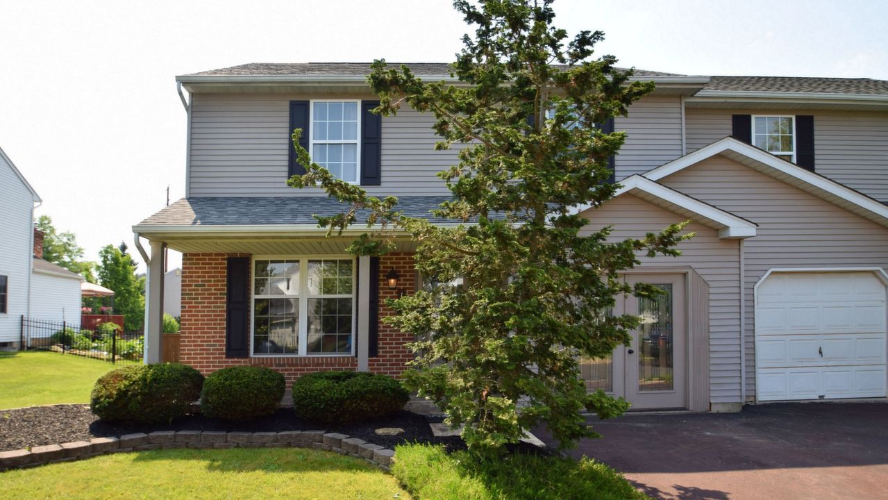 103 Abbey Ln, Telford, PA, 18969 Scene 1