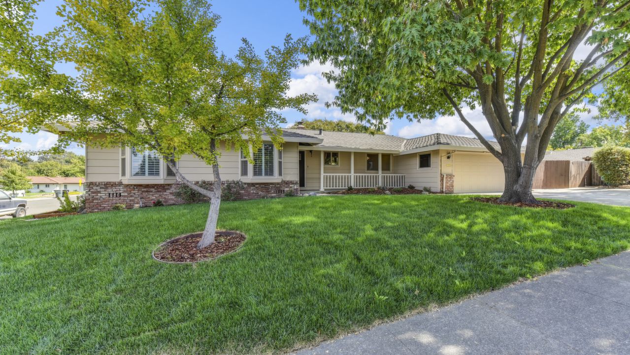 5650 Valhalla Drive, Carmichael, CA, 95608 Scene 2