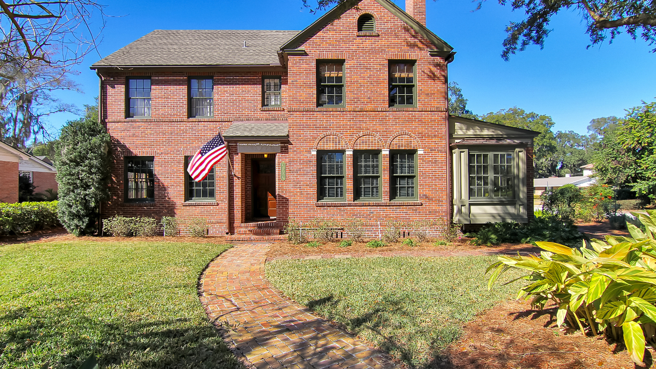 Welcome to 4004 Cordova Ave!