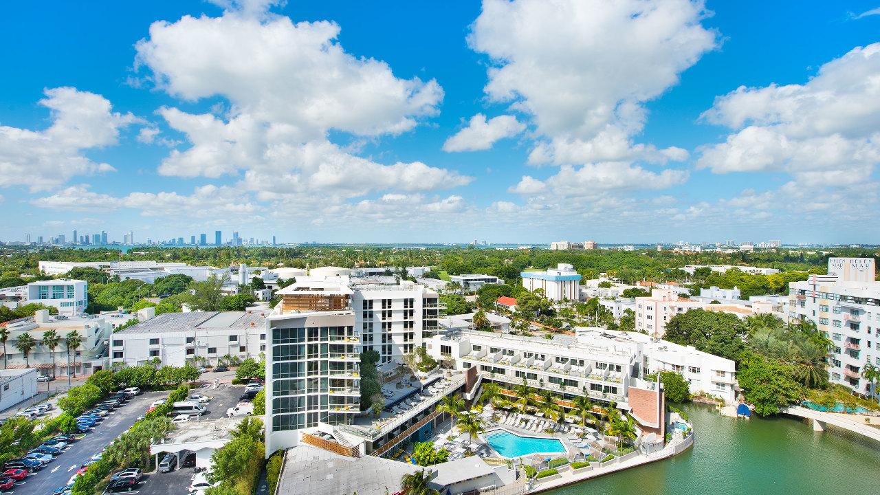 1-Hotel-&-Homes-#1245-05