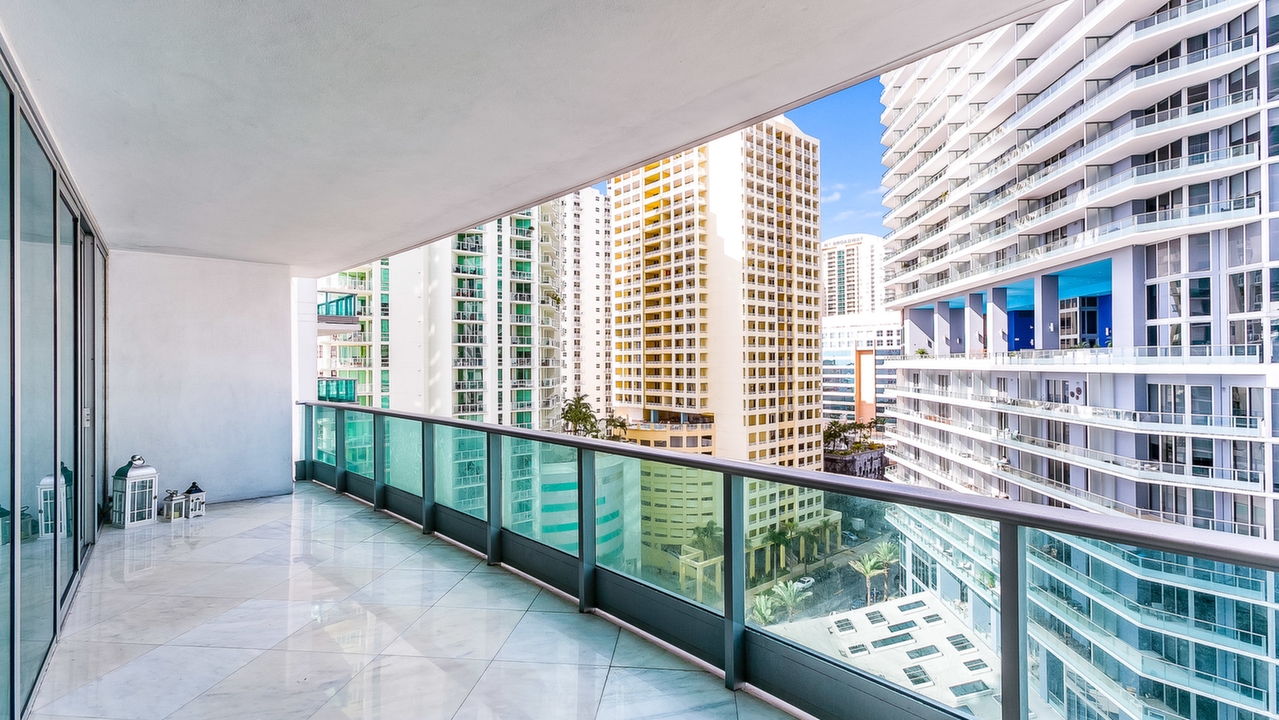 Jade-Brickell-#1206-03
